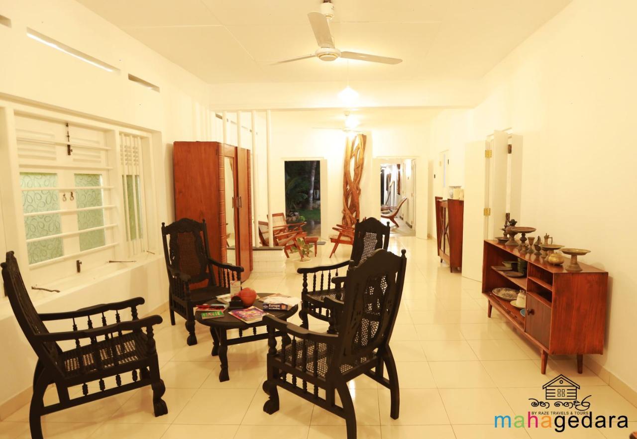 Mahagedara Dickwella Hotel Exterior photo