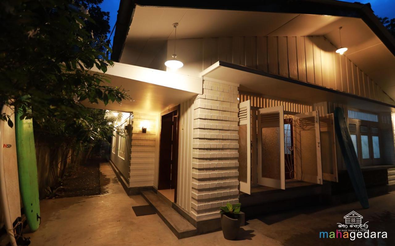 Mahagedara Dickwella Hotel Exterior photo